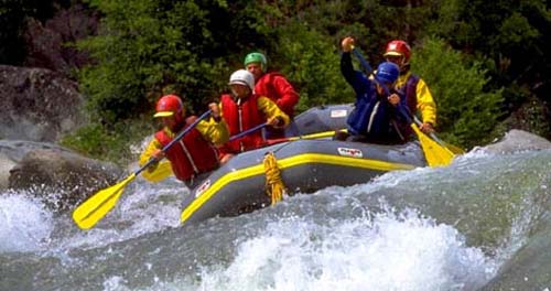 rafting_in_nepal.jpg